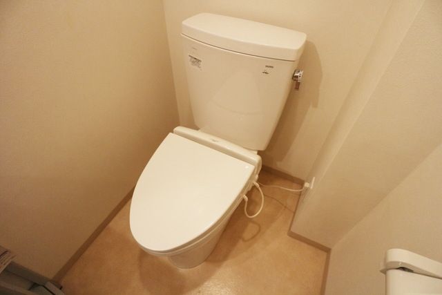 トイレ　別部屋参考写真