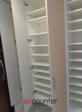 玄関　※同マンション別室参考写真