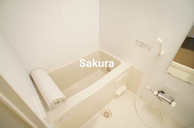バス・シャワールーム　日々の疲れを癒すお風呂です♪