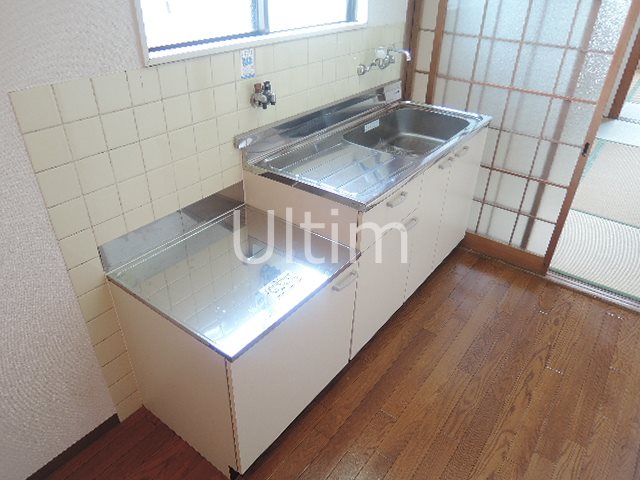 キッチン　他の部屋の写真