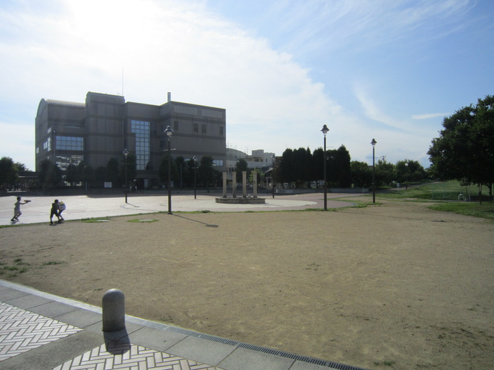 公園　東雲公園（公園）まで327m