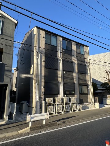 建物外観　全9戸のアパートです