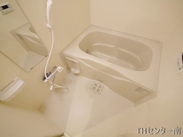 バス・シャワールーム　★追い焚き機能付き★