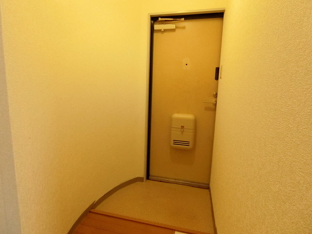 プリンスマンションリバーサイドの玄関写真