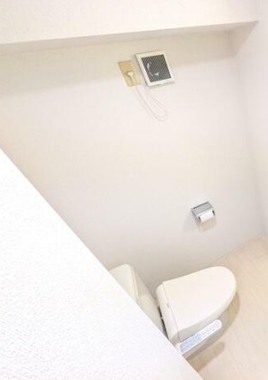 DeLCCS南池袋のトイレ写真
