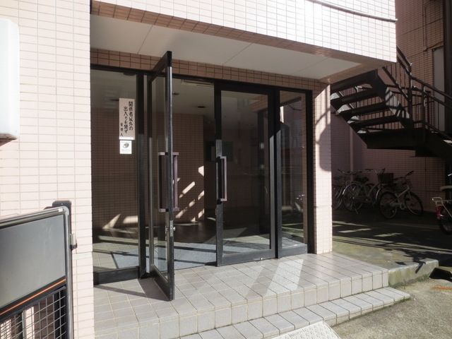 エントランス　★エントランス★