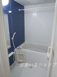 バス・シャワールーム　追い焚き・浴室暖房乾燥機あり