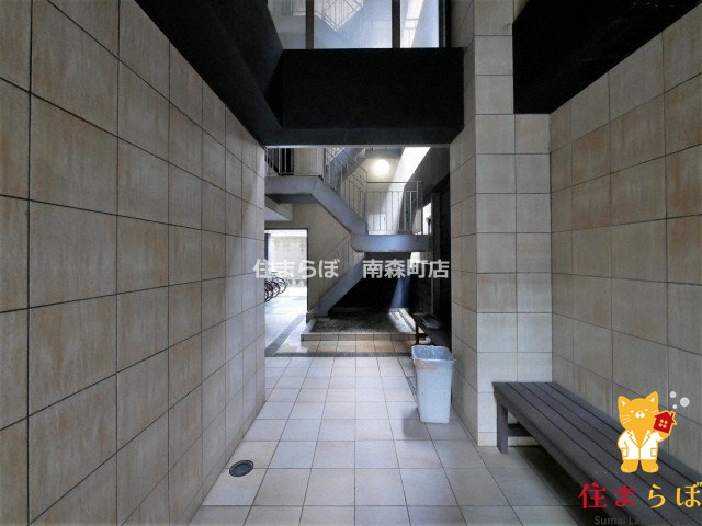 南海本線 難波駅 徒歩5分 11階建 築23年の外観写真