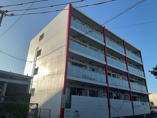  築1年