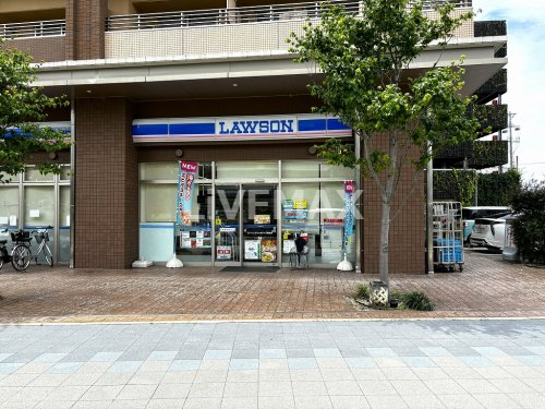 コンビニ　ローソン ささしまライブ駅前店（コンビニ）まで396m