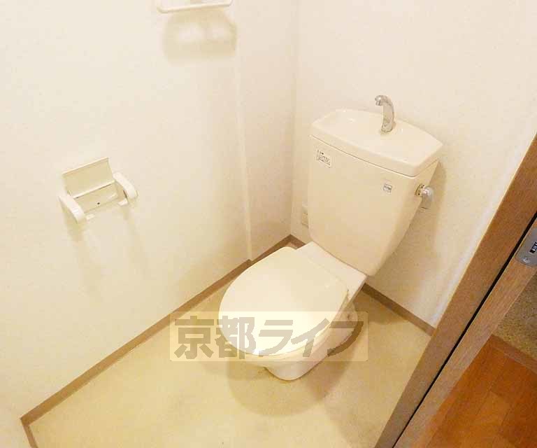 STD五条のトイレ写真