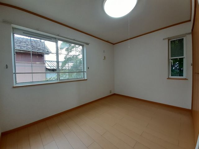 PEACEの内装写真