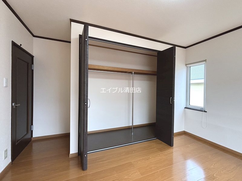大曲末広2丁目11-8 戸建の内装写真