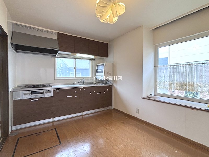 大曲末広2丁目11-8 戸建のキッチン写真