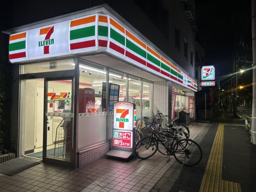 コンビニ　セブンイレブン 北区上中里2丁目店（コンビニ）まで104m