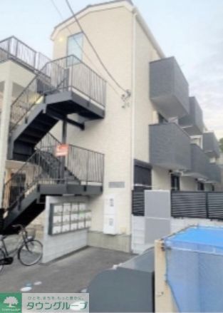 ロイヤルメゾン幕張本郷の外観写真