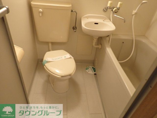 バス・シャワールーム