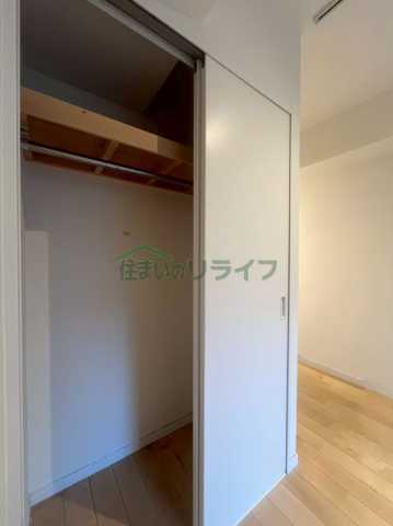 コスモリード四谷三丁目の内装写真