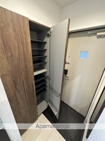 ＪＲ横浜線 鴨居駅 徒歩13分 3階建 新築の玄関写真