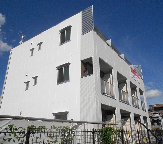 建物外観　しっかりとした外観です☆