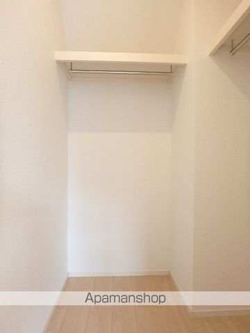 ＪＲ東海道本線 磐田駅 バス乗車時間：5分 最寄りバス停で下車 徒歩13分 2階建 築9年の内装写真