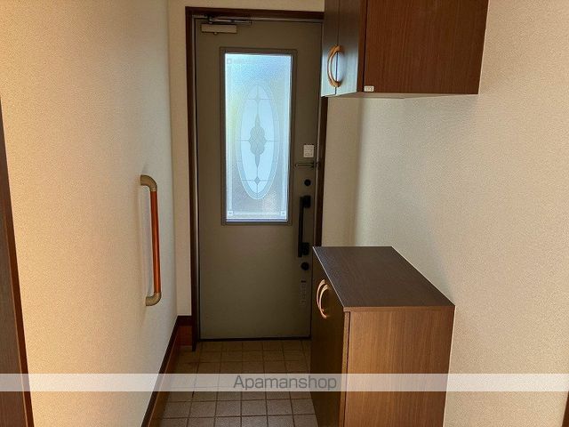 道割堂住宅の玄関写真