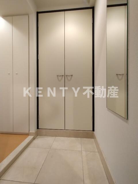 玄関　シンプルで使いやすい玄関です