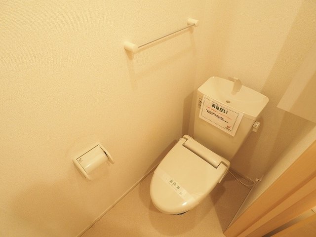 トイレ　シンプルで使いやすいトイレです
