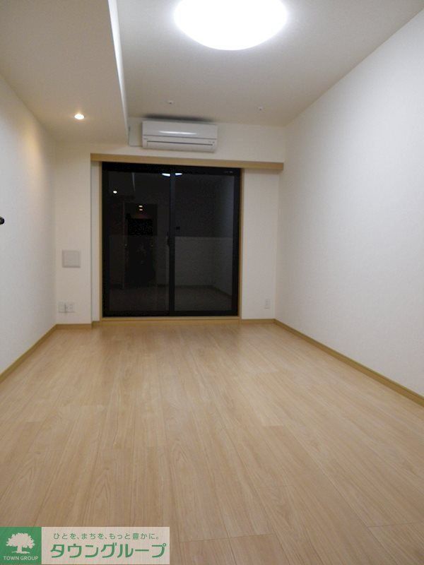 ルーブル駒沢大学参番館の居間写真