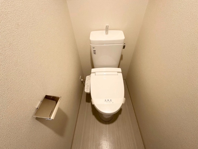 プレサンス堺筋本町駅前シェルのトイレ写真