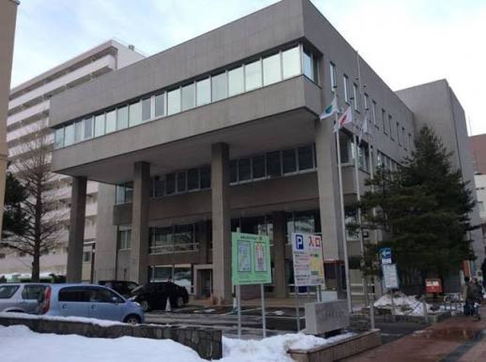 役所　西区役所（役所）まで800m