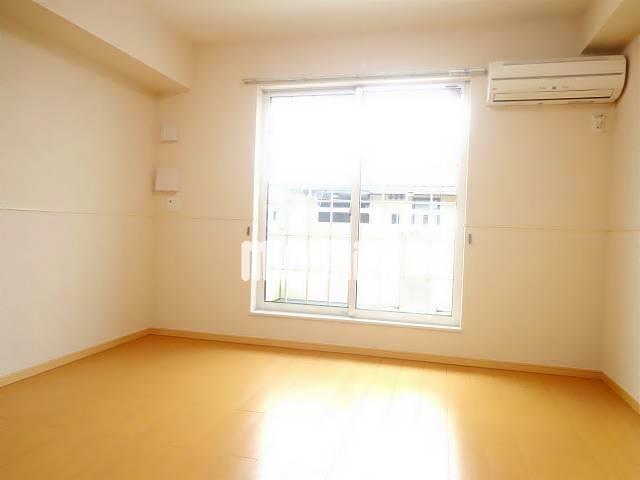 居室・リビング　参考写真です。