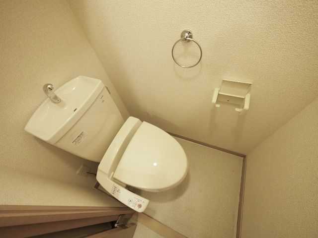 【さいたま市西区大字土屋のアパートのトイレ】