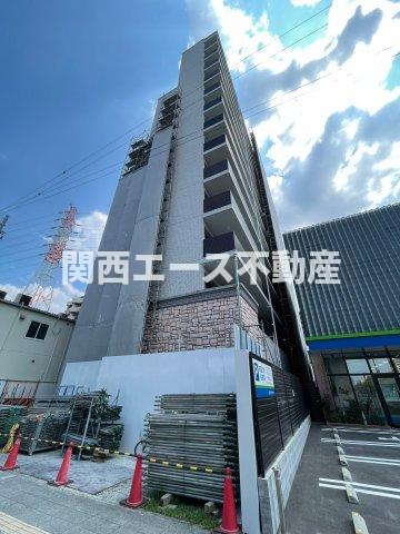 【プレジオ荒本新町の建物外観】