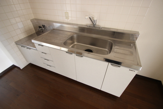 キッチン　※別号室の写真です