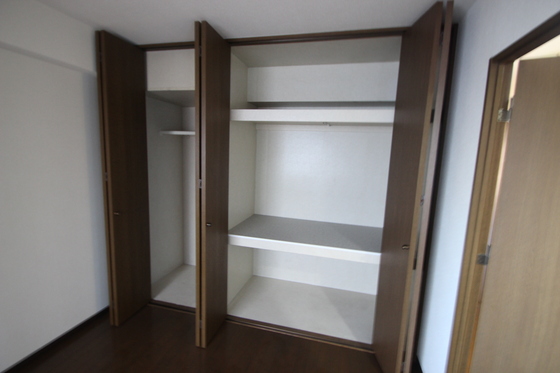 収納　※別号室の写真です