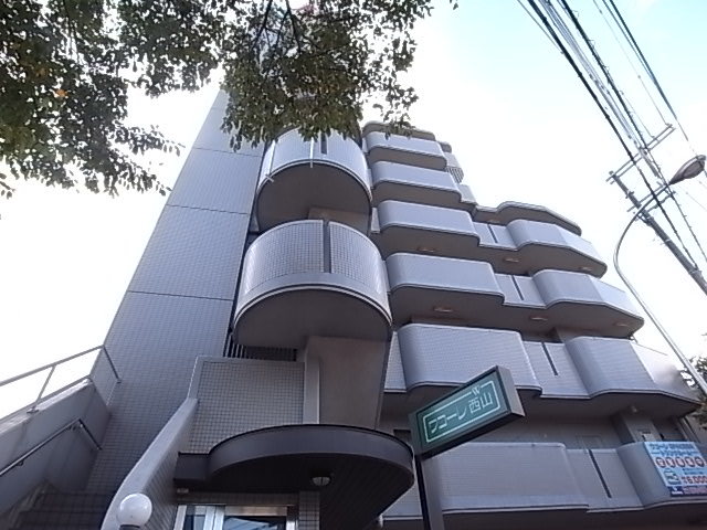 神戸市長田区西山町のマンションの建物外観