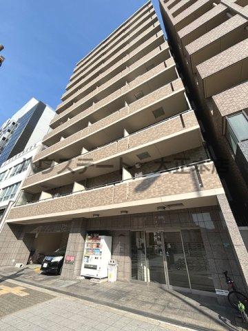 【幸田マンション幸町の建物外観】