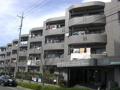 名古屋市緑区兵庫のマンションの建物外観