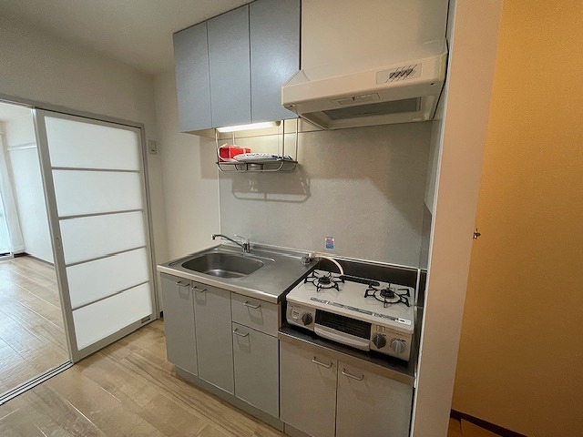キッチン　同タイプのお部屋のお写真です