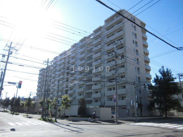 札幌市西区発寒六条のマンションの建物外観