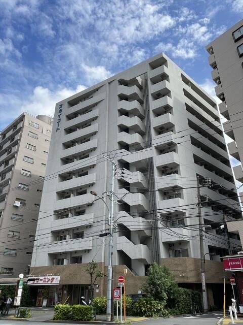 豊島区上池袋のマンションの建物外観