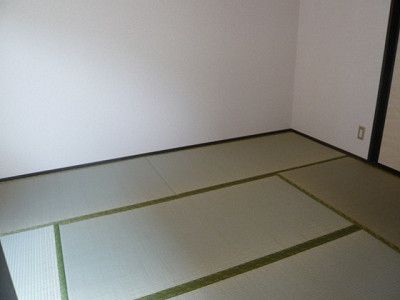 ノースヒルズの居間写真