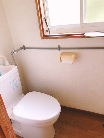 トイレ　簡易水栓トイレです★