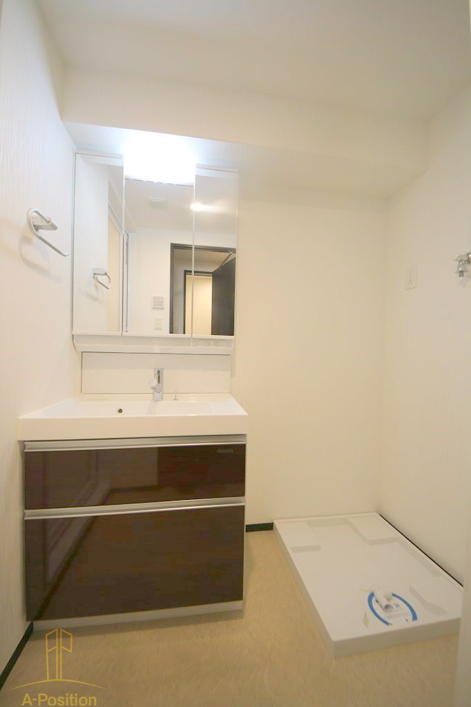 洗面設備　プレジオ難波WEST