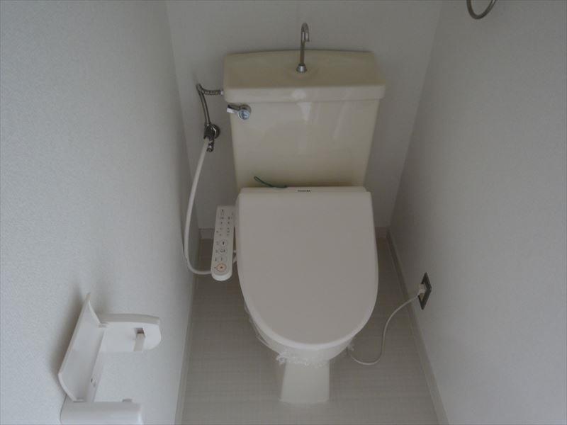 トイレ　トイレ