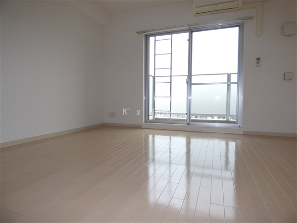 居室・リビング　３点セパレートの使いやすい間取りになっています！