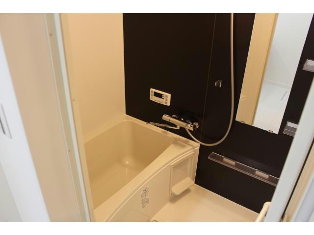 バス・シャワールーム　102