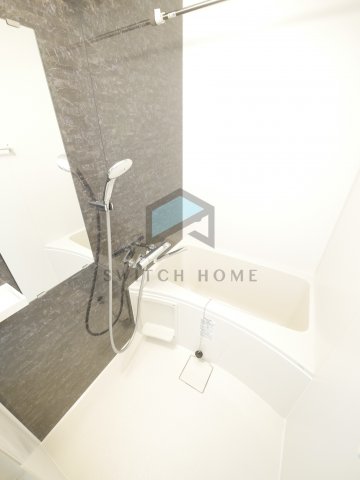 バス・シャワールーム　お洒落なバスルームです！