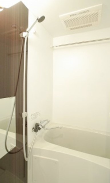 バス・シャワールーム　別部屋同仕様タイプ